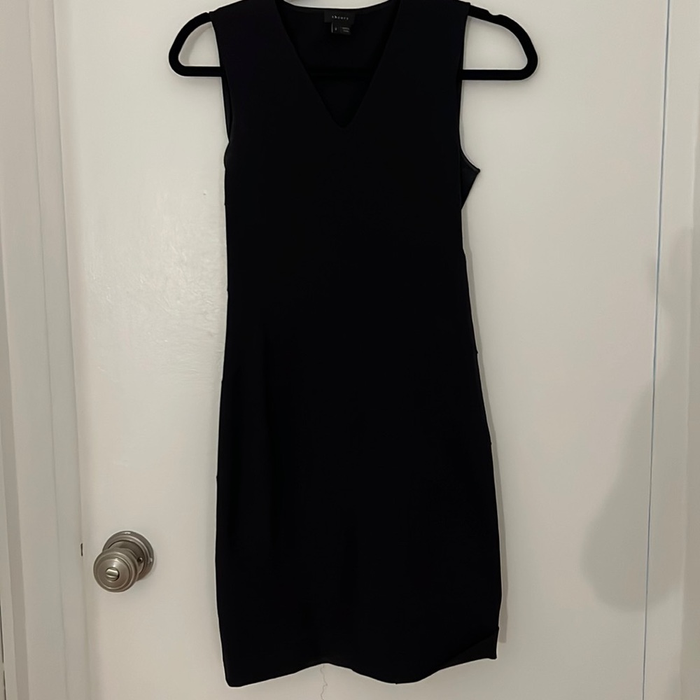 Theory dress- size 2